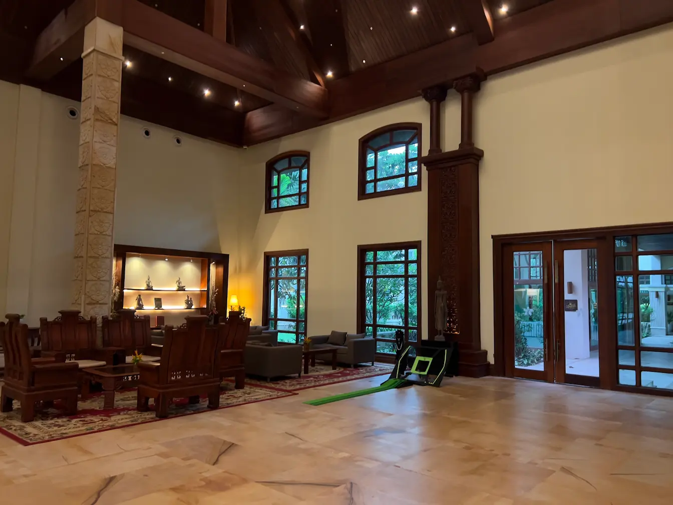 Sokha Siem Reap Resort & Convention hotel lobby